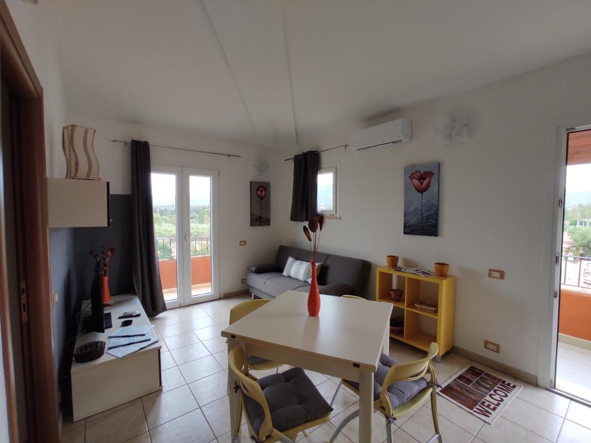 Casa Vacanze - Villa San Pietro ภายนอก รูปภาพ