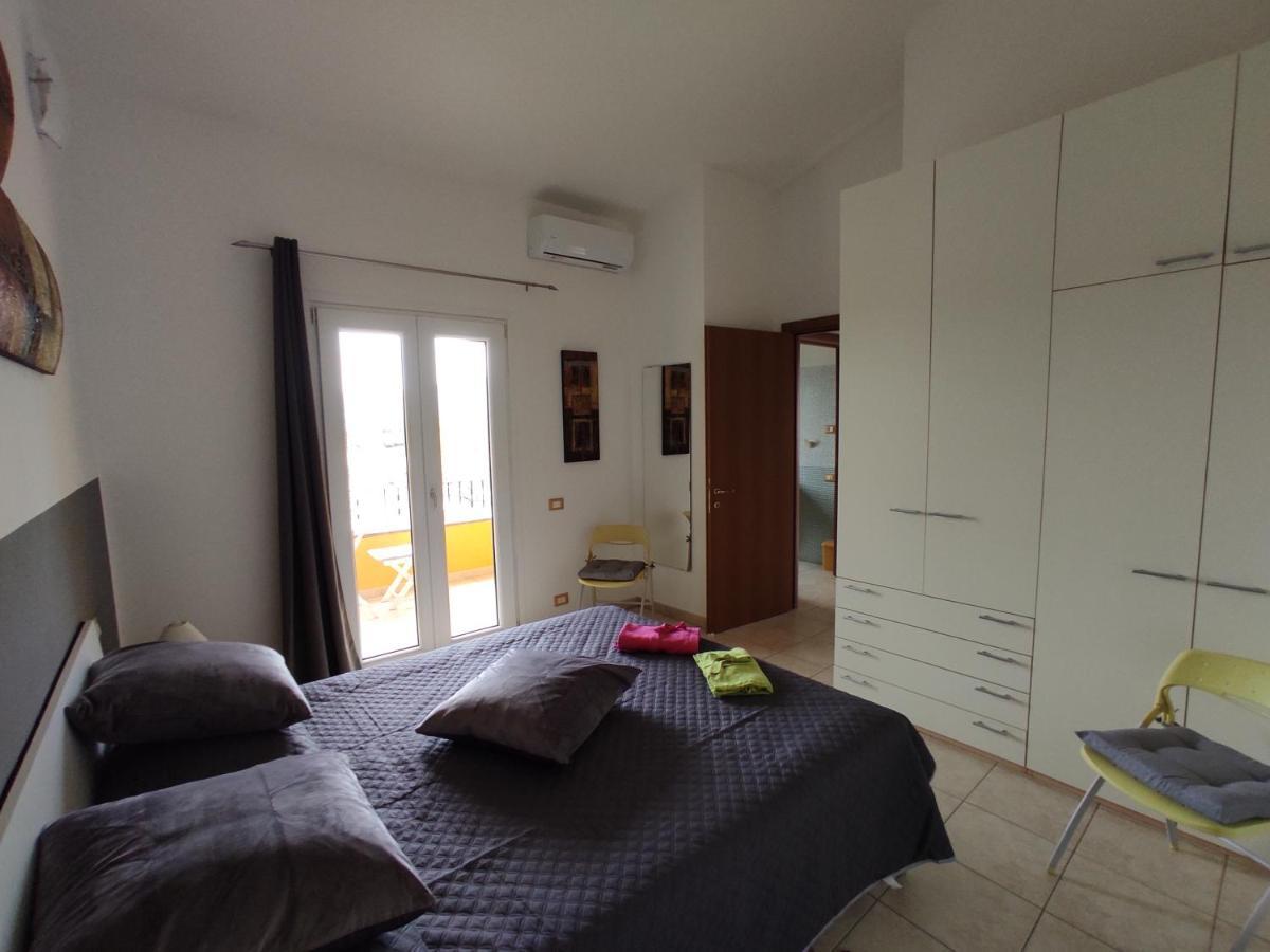 Casa Vacanze - Villa San Pietro ภายนอก รูปภาพ