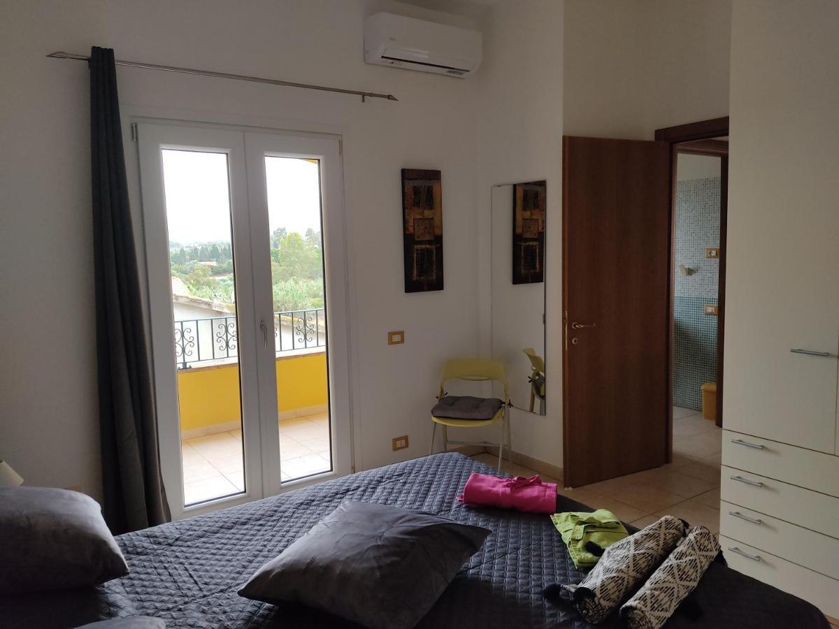 Casa Vacanze - Villa San Pietro ภายนอก รูปภาพ
