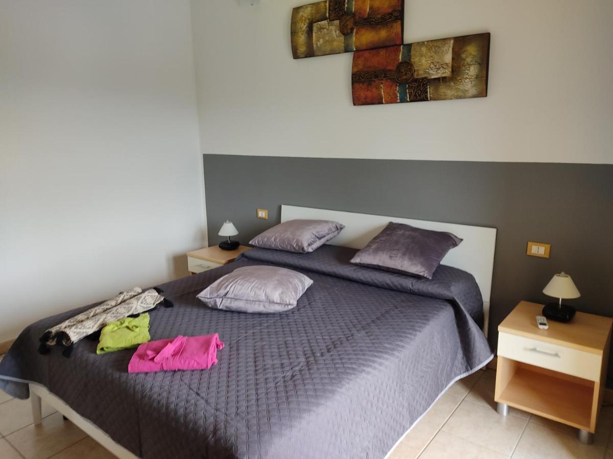 Casa Vacanze - Villa San Pietro ภายนอก รูปภาพ